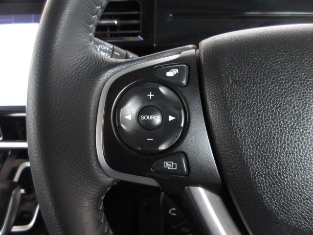 ステップワゴンスパーダ ｅ：ＨＥＶスパーダＧ・ＥＸホンダセンシング　禁煙車　エアバック　地デジ　クルコン　サイドエアバッグ　シ－トヒ－タ－　衝突軽減システム　スマキー　ＬＥＤランプ　ドラレコ　ＵＳＢ接続　ＡＢＳ　キーレス　フルオートエアコン　ＥＴＣ　三列シート　イモビ（8枚目）