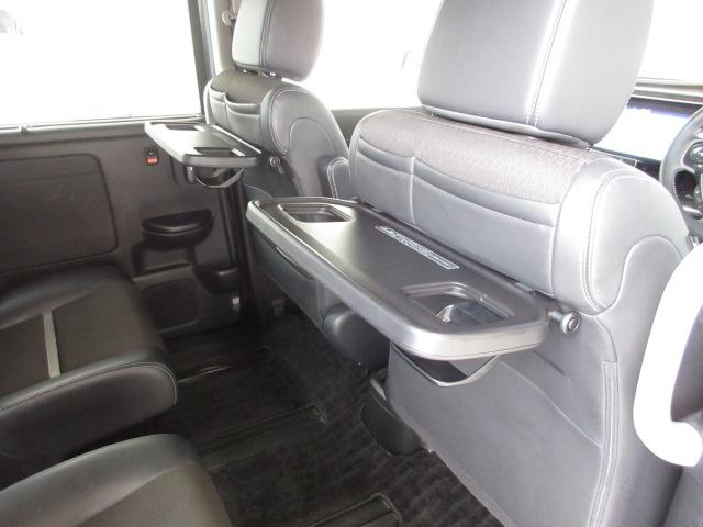 ステップワゴンスパーダ ｅ：ＨＥＶスパーダＧ・ＥＸホンダセンシング　禁煙車　エアバック　地デジ　クルコン　サイドエアバッグ　シ－トヒ－タ－　衝突軽減システム　スマキー　ＬＥＤランプ　ドラレコ　ＵＳＢ接続　ＡＢＳ　キーレス　フルオートエアコン　ＥＴＣ　三列シート　イモビ（24枚目）