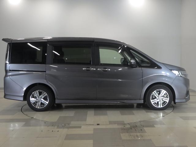 ステップワゴンスパーダ ｅ：ＨＥＶスパーダＧ・ＥＸホンダセンシング　禁煙車　エアバック　地デジ　クルコン　サイドエアバッグ　シ－トヒ－タ－　衝突軽減システム　スマキー　ＬＥＤランプ　ドラレコ　ＵＳＢ接続　ＡＢＳ　キーレス　フルオートエアコン　ＥＴＣ　三列シート　イモビ（35枚目）