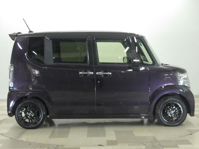 N-BOXカスタム GSSブラックスタイルパッケージ 禁煙車 左右パワースライド リアカメラ ワンセグ ETC付き ナビTV 前席シートヒーター AAC ワンオーナー パワステ パワーウィンドウ キーフリー 横滑り防止 エコアイドル スマートキー ABS(23枚目)