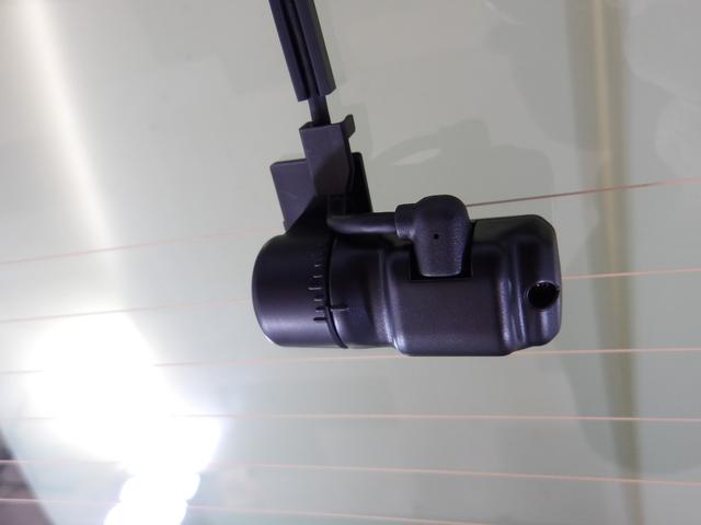 N-BOXカスタム ベースグレード 禁煙車 USB接続 CMBS Dレコ 1オーナー ベンチシート オートエアコン スマートキ LED 盗難防止装置 クルコン ETC バックカメラ フルセグTV パワーステアリング エアバッグ ESC(6枚目)