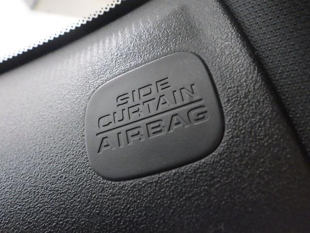 シビック タイプR 禁煙車 スマートキーシステム リアカメラ 整備記録簿 1オーナー車 オートクルーズ USB接続 地デジ ETC車載器 フルオートエアコン 盗難防止 キーフリー LED ドラレコ 衝突被害軽減システム(12枚目)