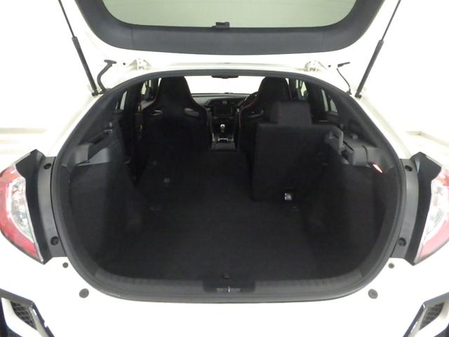 シビック タイプR 禁煙車 スマートキーシステム リアカメラ 整備記録簿 1オーナー車 オートクルーズ USB接続 地デジ ETC車載器 フルオートエアコン 盗難防止 キーフリー LED ドラレコ 衝突被害軽減システム(24枚目)