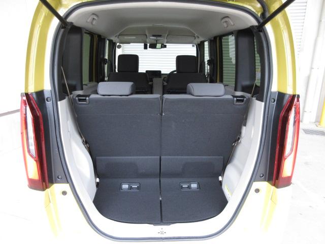 N-BOX ファッションスタイル 禁煙車 ファッションスタイル 8インチナビ ETC フロアカーペット 両側スライドドア スマートキ LEDランプ バックモニター サイドカーテンエアバック クルコン VSA エアバッグ キーフリー(19枚目)