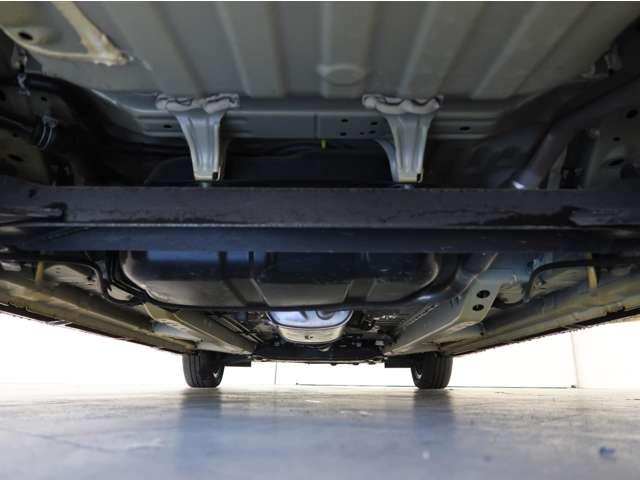 eKクロス T ☆禁煙☆2WD☆社外7型ワイドナビ☆車検整備付☆誤発進抑制☆衝突被害軽減ブレ-キ☆障害物センサ-☆車線逸脱警報☆シ-トヒ-タ-☆ETC☆オ-トハイビ-ム ☆LEDライト☆バックカメラ☆フルセグTV(11枚目)