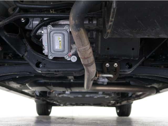 アウトランダーPHEV Gプラスパッケージ ☆禁煙☆残存率85☆スマホ連携ナビ☆1500W給電☆誤発進抑制☆後側方検知 レ-ダ-クル-ズ☆マルチアラウンドモニター☆電動リヤゲ-ト☆ ETC2.0☆オ-トハイビ-ム☆LEDライト☆フルセグTV(17枚目)