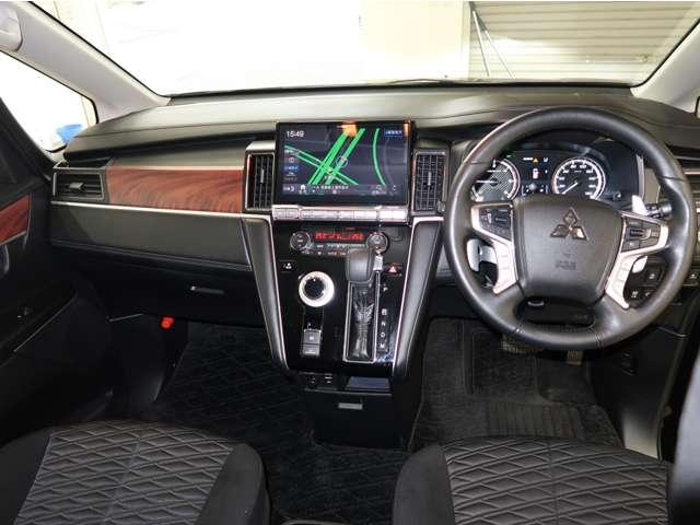 デリカD:5 G パワーパッケージ ☆禁煙☆8人☆11型ナビ☆電動ステップ☆車検整備付☆誤発進抑制☆後側方検知☆マルチアラウンドモニタ☆レ-ダ-クル-ズ☆電動リヤゲ-ト☆オ-トハイビ-ム☆ETC2.0☆フルセグ☆USB/HDMI接続可(6枚目)