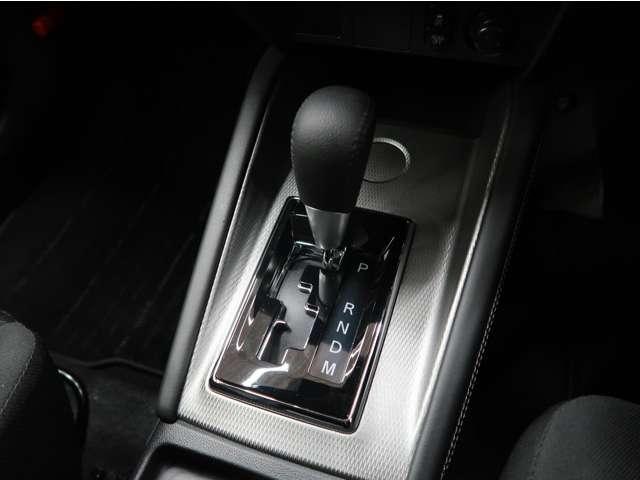 RVR G 禁煙 2WD 7.7型ナビ 誤発進抑制 ETC(11枚目)