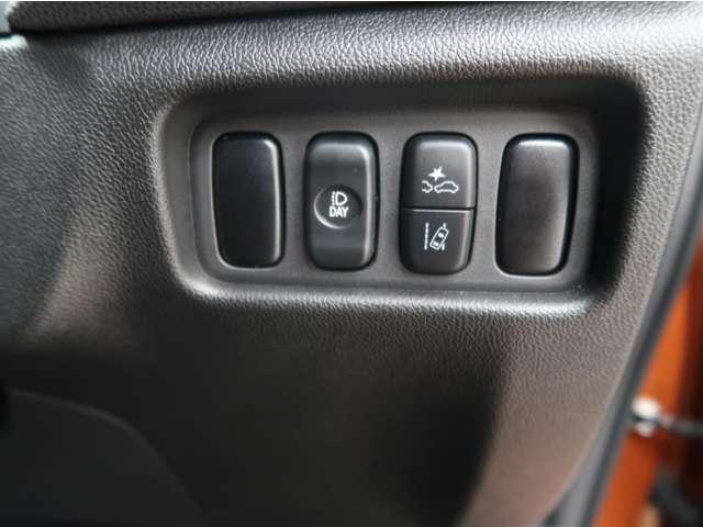 RVR G 禁煙 2WD 7.7型ナビ 誤発進抑制 ETC(12枚目)