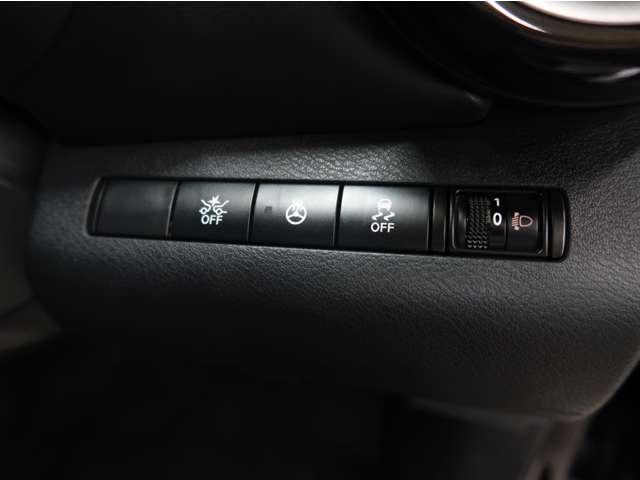 キックス X FOUR ☆禁煙☆プロパイロット☆純正ナビ☆車検整備付☆マルチアラウンドモニタ-☆デジタルル-ムミラ-☆誤発進抑制☆ETC2.0☆LEDライト☆フルセグTV☆Bluetoothオ-ディオ☆CD/DVD再生(10枚目)