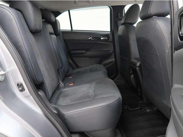 エクリプスクロスPHEV G ☆11型ナビ☆1500W給電☆温水ヒ-タ-☆車検整備付☆残存率93% ☆後側方検知☆誤発進抑制☆オ-トパ-キング☆オ-トハイビ-ム☆LEDライト☆シ-トヒ-タ-☆レ-ダ-クル-ズ☆ETC2.0☆(7枚目)