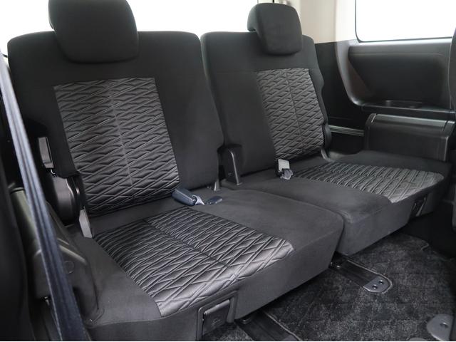 デリカＤ：５ Ｐ　禁煙☆８人☆純正ナビ☆電動サイドステップ☆誤発進抑制☆後側方検知☆マルチアラウンドモニタ－☆ＬＥＤライト☆オ－トハイビ－ム☆レ－ダ－クル－ズ☆電動リヤゲ－ト☆シ－トヒ－ター☆ＥＴＣ２．０☆車検整備付（8枚目）