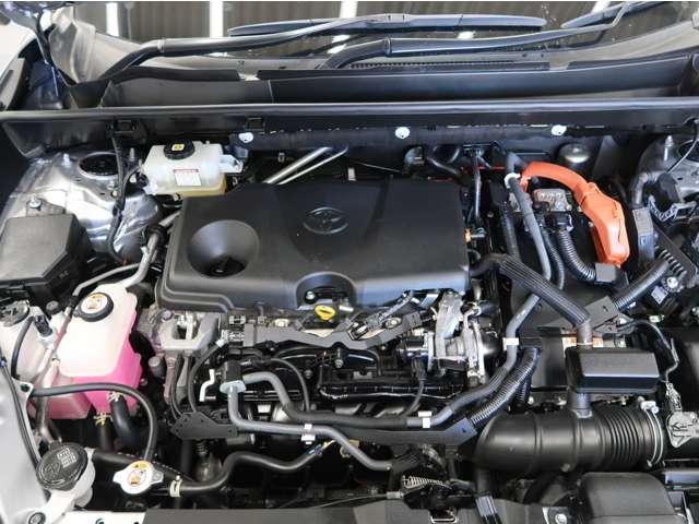 RAV4 ハイブリッドG ☆禁煙☆純正ディスプレイオ-ディオ☆車検整備付☆AC100V電源☆後側方検知☆誤発進抑制 ☆レ-ントレ-シングアシスト☆電動リヤゲ-ト☆本革シ-ト☆シ-トヒ-タ☆マルチアラウンドモニタ☆ETC(13枚目)
