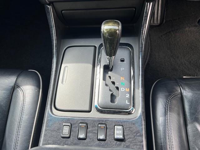 アリスト  純正ナビ サンルーフ 黒革シート ETC オートクルーズコントロール 車高調 純正サス有 純正アルミホイール 電動パワーシート キーレスキー(22枚目)