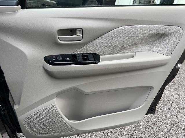 デイズ X 純正ナビ TV アラウンドビューモニター オートエアコン ETC ドラレコ前後 コーナーセンサー ベンチシート アイドリングストップ(29枚目)