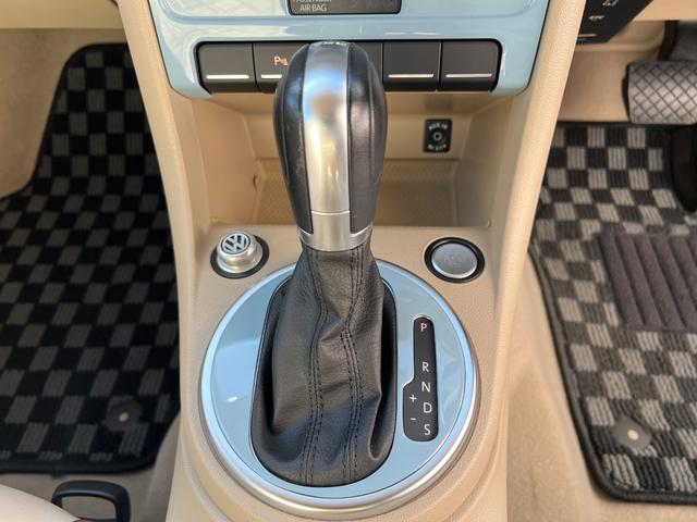 ザ・ビートル ブロッサム 150台限定車 ナビ TV バックカメラ ETC Bluetooth 18インチアルミホイール クルーズコントロール オートライト シートヒーター コーナーセンサー(25枚目)