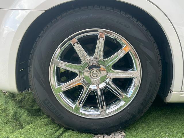 クライスラー・３００Ｃツーリング ３．５　２００６年モデル　右Ｈ　カロッツェリアナビ　フルセグテレビ　ＢＴオーディオ　バックモニター　デジタルミラー　レザーシート　メモリー付パワーシート　シートヒーター　ステアリングスイッチ　リモコンキー（16枚目）