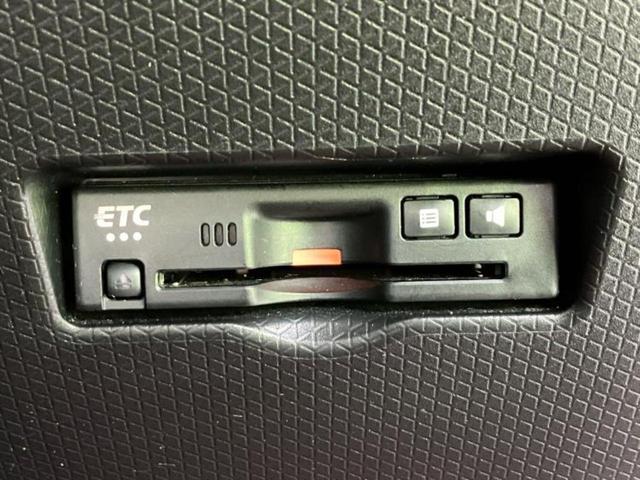 タント カスタムＲＳ　保証書／純正　ＳＤナビ／衝突安全装置／両側電動スライドドア／シートヒーター　前席／パノラマモニター／車線逸脱防止支援システム／シート　ハーフレザー／ドライブレコーダー　純正／ヘッドランプ　ＬＥＤ（24枚目）
