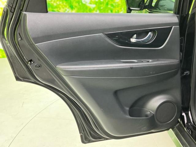 エクストレイル ２０Ｘ　純正　９インチ　ナビ／フリップダウンモニター　純正　１１インチ／エマージェンシーブレーキ／シートヒーター　前席／ヘッドランプ　ＬＥＤ／Ｂｌｕｅｔｏｏｔｈ接続／ＥＴＣ／ＥＢＤ付ＡＢＳ　バックカメラ（25枚目）