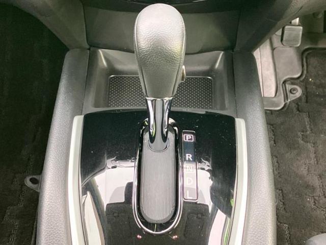 エクストレイル ２０Ｘ　純正　９インチ　ナビ／フリップダウンモニター　純正　１１インチ／エマージェンシーブレーキ／シートヒーター　前席／ヘッドランプ　ＬＥＤ／Ｂｌｕｅｔｏｏｔｈ接続／ＥＴＣ／ＥＢＤ付ＡＢＳ　バックカメラ（26枚目）