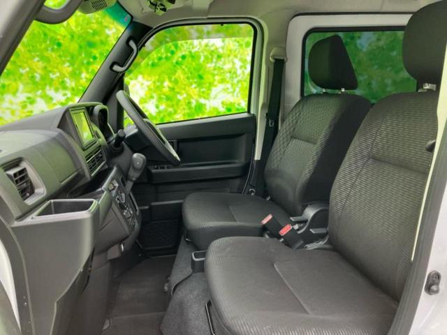 ハイゼットカーゴ クルーズ　保証書／ディスプレイオーディオ／デジタルインナーミラー／衝突安全装置／車線逸脱防止支援システム／ヘッドランプ　ＬＥＤ／Ｂｌｕｅｔｏｏｔｈ接続／ＥＴＣ／ＥＢＤ付ＡＢＳ／横滑り防止装置　バックカメラ（6枚目）