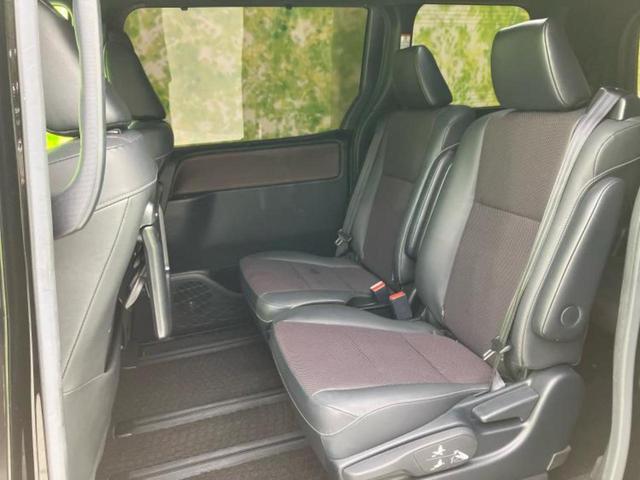 エスクァイア Gi 新品タイヤ/サンルーフ/エアロ/純正 9インチ SDナビ/衝突安全装置/両側電動スライドドア/シートヒーター/車線逸脱防止支援システム/シート 合皮/ヘッドランプ LED/Bluetooth接続(8枚目)