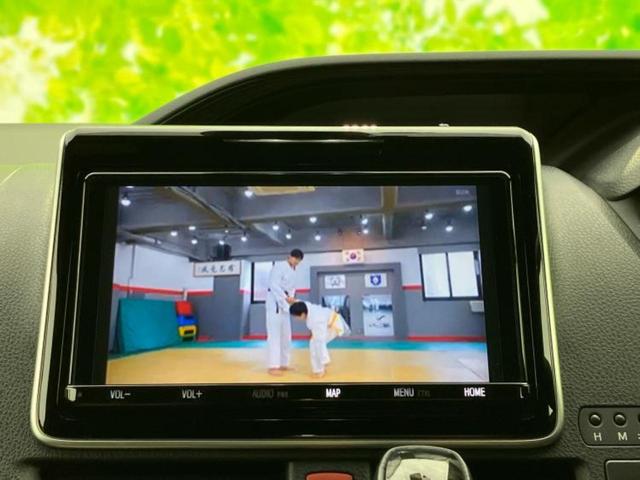 エスクァイア Gi 新品タイヤ/サンルーフ/エアロ/純正 9インチ SDナビ/衝突安全装置/両側電動スライドドア/シートヒーター/車線逸脱防止支援システム/シート 合皮/ヘッドランプ LED/Bluetooth接続(12枚目)