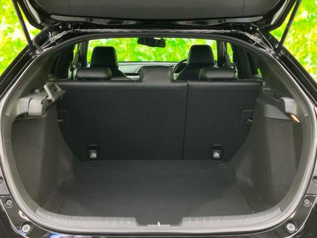 シビック ヒョウジュン　純正　ＳＤナビ／衝突安全装置／シートヒーター　前席／車線逸脱防止支援システム／シート　フルレザー／ドライブレコーダー　社外／ヘッドランプ　ＬＥＤ／Ｂｌｕｅｔｏｏｔｈ接続／ＥＴＣ／ＥＢＤ付ＡＢＳ　記録簿（8枚目）