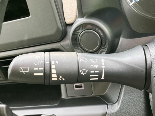 eKワゴン M 保証書/EBD付ABS/横滑り防止装置/アイドリングストップ/禁煙車/エアバッグ 運転席/エアバッグ 助手席/衝突安全ボディ/パワーウインドウ/オペレーションキー/パワーステアリング/オートライト(12枚目)