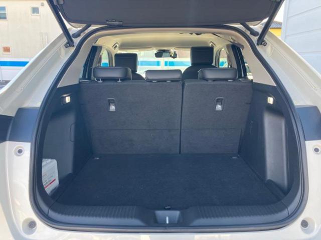 ヴェゼル ｅＨＥＶ　Ｚ　純正　８インチ　ＳＤナビ／衝突安全装置／シートヒーター　前席／車線逸脱防止支援システム／シート　ハーフレザー／電動バックドア／ドライブレコーダー　３６０°／ヘッドランプ　ＬＥＤ／ＵＳＢジャック（7枚目）