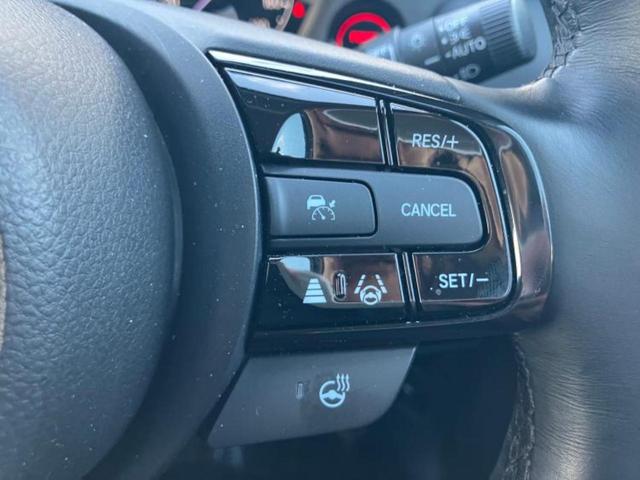 ヴェゼル ｅＨＥＶ　Ｚ　純正　８インチ　ＳＤナビ／衝突安全装置／シートヒーター　前席／車線逸脱防止支援システム／シート　ハーフレザー／電動バックドア／ドライブレコーダー　３６０°／ヘッドランプ　ＬＥＤ／ＵＳＢジャック（16枚目）