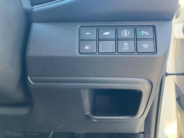 ヴェゼル ｅＨＥＶ　Ｚ　純正　８インチ　ＳＤナビ／衝突安全装置／シートヒーター　前席／車線逸脱防止支援システム／シート　ハーフレザー／電動バックドア／ドライブレコーダー　３６０°／ヘッドランプ　ＬＥＤ／ＵＳＢジャック（17枚目）