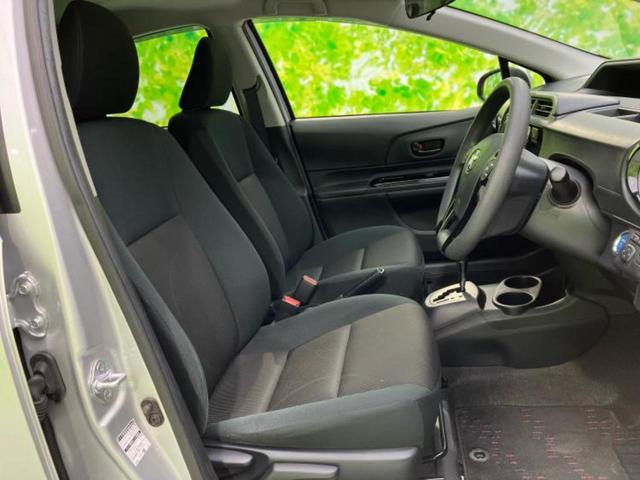 アクア Ｓスタイルブラック　純正　ＳＤナビ／衝突安全装置／車線逸脱防止支援システム／ヘッドランプ　ＨＩＤ／Ｂｌｕｅｔｏｏｔｈ接続／ＥＴＣ／ＥＢＤ付ＡＢＳ／横滑り防止装置／アイドリングストップ／バックモニター／ワンセグＴＶ　禁煙車（4枚目）