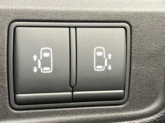 セレナ ハイウェイスターGプロパイロットエディション 新品タイヤ/純正 9インチ SDナビ/フリップダウンモニター 純正 11インチ/衝突安全装置/両側電動スライドドア/車線逸脱防止支援システム/シート ハーフレザー/プロパイロット 衝突被害軽減システム(16枚目)