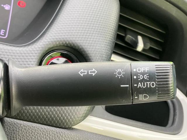 フィット eHEVベーシック 新品タイヤ/保証書/衝突安全装置/車線逸脱防止支援システム/ヘッドランプ LED/ETC/EBD付ABS/横滑り防止装置/アイドリングストップ/クルーズコントロール/エアバッグ 運転席 レーンアシスト(12枚目)