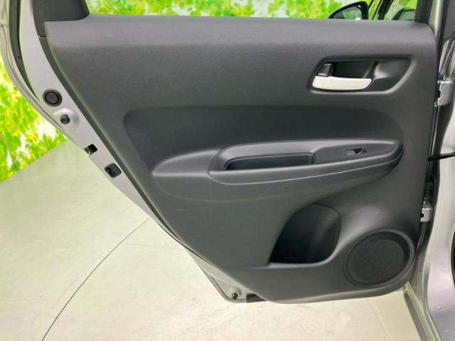 フィット eHEVベーシック 新品タイヤ/保証書/衝突安全装置/車線逸脱防止支援システム/ヘッドランプ LED/ETC/EBD付ABS/横滑り防止装置/アイドリングストップ/クルーズコントロール/エアバッグ 運転席 レーンアシスト(23枚目)