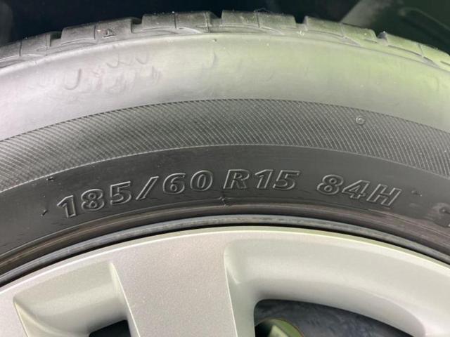 フィット eHEVベーシック 新品タイヤ/保証書/衝突安全装置/車線逸脱防止支援システム/ヘッドランプ LED/ETC/EBD付ABS/横滑り防止装置/アイドリングストップ/クルーズコントロール/エアバッグ 運転席 レーンアシスト(49枚目)