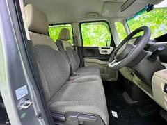 「この車の写真をもっと見たい」「状態が気になる」「この装備はついている？」どんな小さな疑問でもお気軽にお問い合わせください！ 4