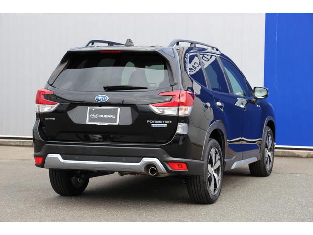 フォレスター Ａｄｖａｎｃｅ　ダイアトーン８インチフルセグサウンドナビ　フロント・サイド・リヤカメラ　ＥＴＣ２．０　本革シート　パワーリヤゲート　Ｘ－ＭＯＤＥ　リヤビークルディテクション　ドライバーモニタリングシステム　ＳＩ－ＤＲＩＶＥ　シートポジションメモリー（2枚目）