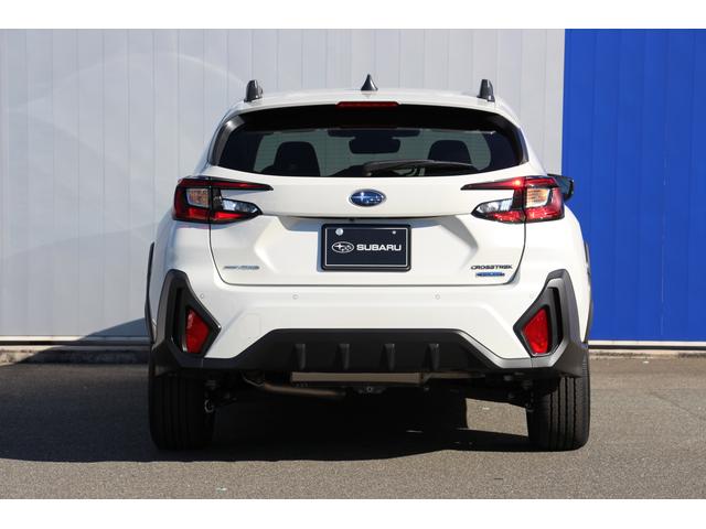 クロストレック リミテッド　元当社社用車　１１．６インチディスプレイナビ　３Ｄデジタルマルチビューモニター　リヤビークルディテクション　ドライバーモニタリングシステム　シートポジションメモリー　Ｘ－ＭＯＤＥ　ステリング連動ヘッドランプ　シートヒーター　ステアリングヒーター（5枚目）