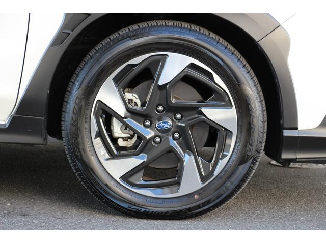 クロストレック リミテッド　元当社社用車　１１．６インチディスプレイナビ　３Ｄデジタルマルチビューモニター　リヤビークルディテクション　ドライバーモニタリングシステム　シートポジションメモリー　Ｘ－ＭＯＤＥ　ステリング連動ヘッドランプ　シートヒーター　ステアリングヒーター（7枚目）