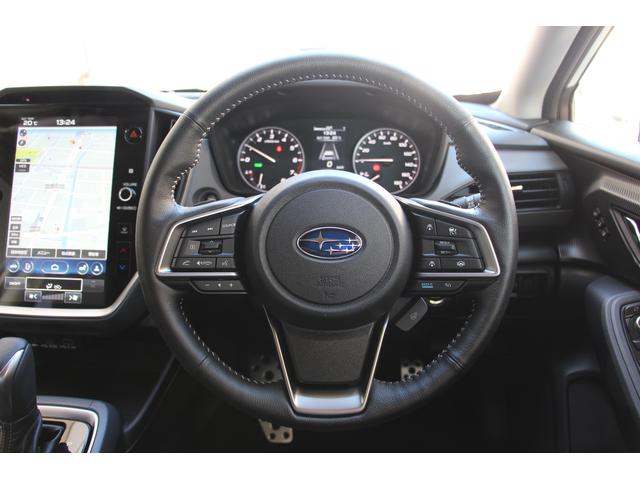 クロストレック リミテッド　元当社社用車　１１．６インチディスプレイナビ　３Ｄデジタルマルチビューモニター　リヤビークルディテクション　ドライバーモニタリングシステム　シートポジションメモリー　Ｘ－ＭＯＤＥ　ステリング連動ヘッドランプ　シートヒーター　ステアリングヒーター（8枚目）