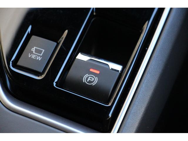 クロストレック リミテッド　元当社社用車　１１．６インチディスプレイナビ　３Ｄデジタルマルチビューモニター　リヤビークルディテクション　ドライバーモニタリングシステム　シートポジションメモリー　Ｘ－ＭＯＤＥ　ステリング連動ヘッドランプ　シートヒーター　ステアリングヒーター（14枚目）