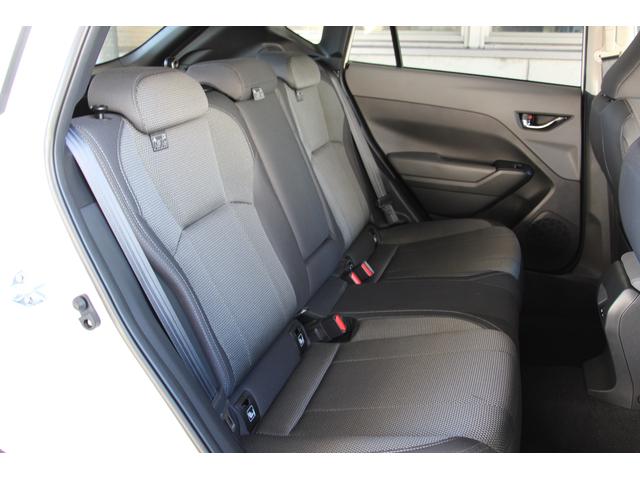 クロストレック リミテッド　元当社社用車　１１．６インチディスプレイナビ　３Ｄデジタルマルチビューモニター　リヤビークルディテクション　ドライバーモニタリングシステム　シートポジションメモリー　Ｘ－ＭＯＤＥ　ステリング連動ヘッドランプ　シートヒーター　ステアリングヒーター（21枚目）