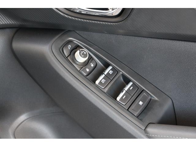 クロストレック リミテッド　元当社社用車　１１．６インチディスプレイナビ　３Ｄデジタルマルチビューモニター　リヤビークルディテクション　ドライバーモニタリングシステム　シートポジションメモリー　Ｘ－ＭＯＤＥ　ステリング連動ヘッドランプ　シートヒーター　ステアリングヒーター（26枚目）