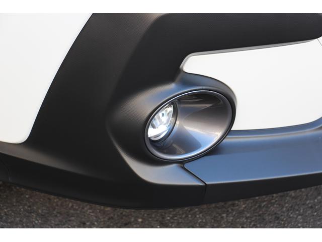 クロストレック リミテッド　元当社社用車　１１．６インチディスプレイナビ　３Ｄデジタルマルチビューモニター　リヤビークルディテクション　ドライバーモニタリングシステム　シートポジションメモリー　Ｘ－ＭＯＤＥ　ステリング連動ヘッドランプ　シートヒーター　ステアリングヒーター（31枚目）