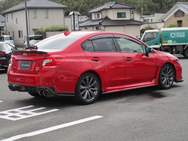 ＷＲＸ Ｓ４ ２．０ＧＴアイサイト　ＳＴＩアンダースポイラー　ＳＴＩマフラ（2枚目）