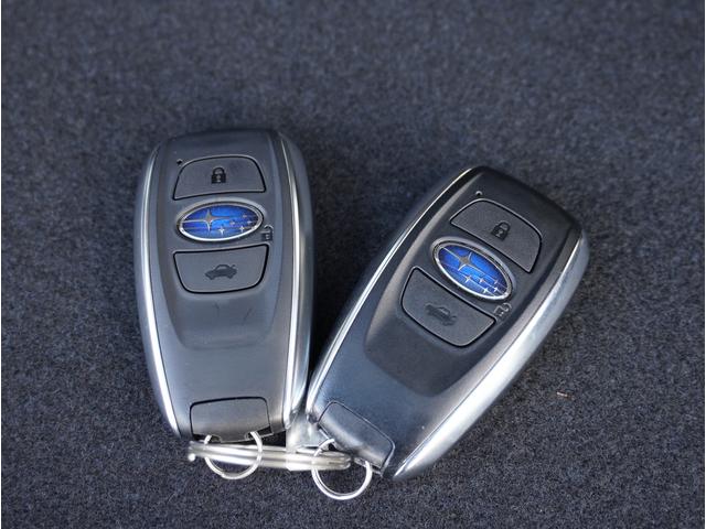 スペア含めてアクセスキーは２つ有ります。