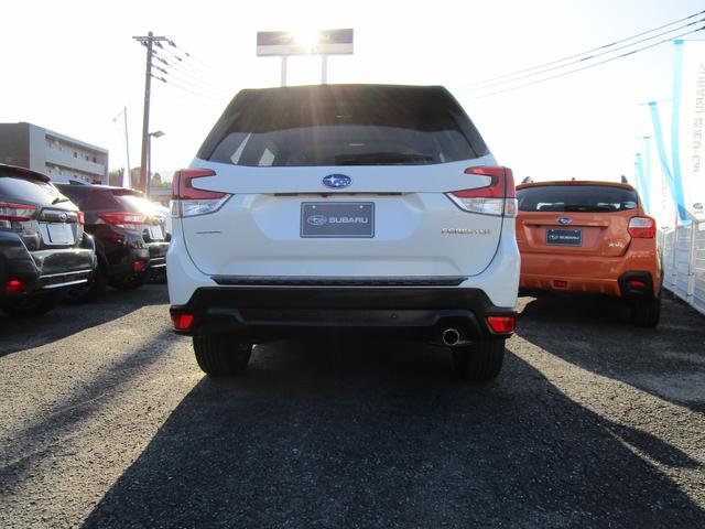 フォレスター Ｐｒｅｍｉｕｍ　ＥｙｅＳｉｇｈｔ搭載車（5枚目）