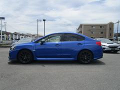 ＳＵＢＡＲＵ認定Ｕ−ｃａｒはスバル車を知り尽くしたスタッフによる徹底的な点検整備済み。車検、法定点検の整備項目はもちろん各機能や付属品、アイサイトのチェックまでディーラーならではの安心をお届けします。 3